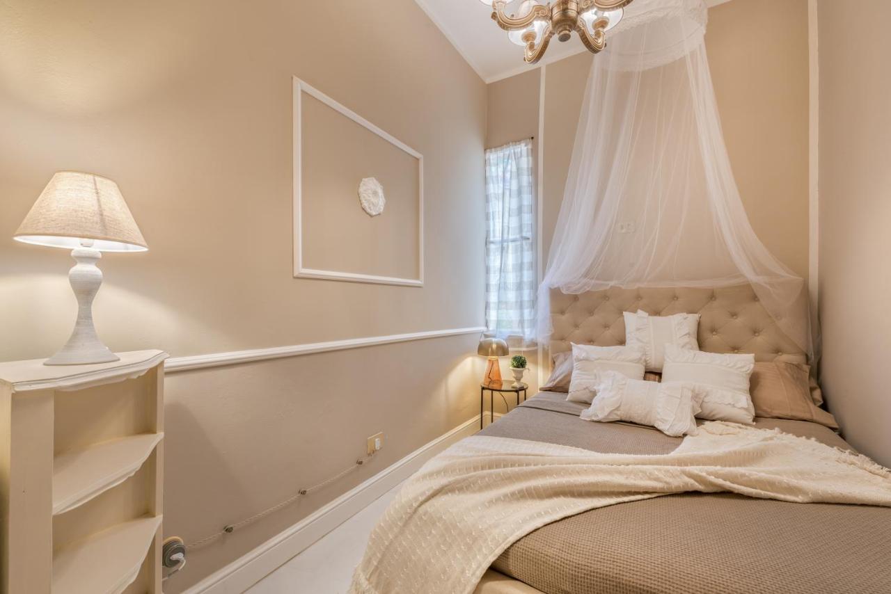 Moulin Rouge Lerici Appartement Buitenkant foto