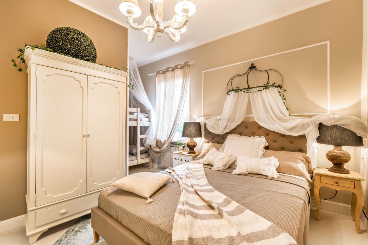Moulin Rouge Lerici Appartement Buitenkant foto